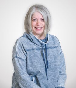 Karen-1-Headshots-2023-c3-c4 Karen-1-Headshots-2023-c3-c4